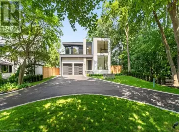 301 LAKESHORE Road, Oakville, Ontario L6K1G2, 5 Bedrooms Bedrooms, ,6 BathroomsBathrooms,Single Family,For Sale,LAKESHORE,40478255 301 LAKESHORE Road, Oakville, Ontario L6K1G2, 5 Bedrooms Bedrooms, ,6 BathroomsBathrooms,Single Family,For Sale,LAKESHORE,40478255