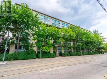 954 King Street, Toronto, ON M6K1E5, 2 Bedrooms Bedrooms, ,2 BathroomsBathrooms,Single Family,For Sale,King,C6812446