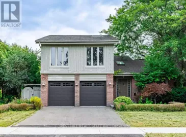 17 Bramble Drive, Toronto, ON M3B2E9, 4 Bedrooms Bedrooms, ,4 BathroomsBathrooms,Single Family,For Sale,Bramble,C7031538