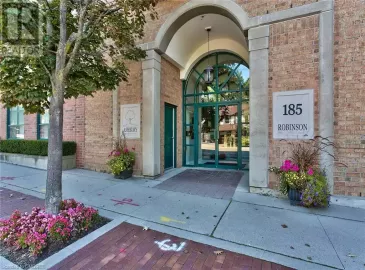 185 ROBINSON Street, Oakville, ON L6J7P6, 2 Bedrooms Bedrooms, ,2 BathroomsBathrooms,Single Family,For Sale,ROBINSON,40477755