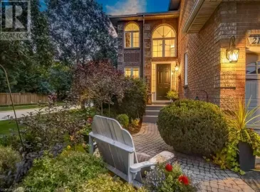 2126 WESTMOUNT Drive, Oakville, Ontario L6M3N8, 5 Bedrooms Bedrooms, ,4 BathroomsBathrooms,Single Family,For Sale,WESTMOUNT,40497054