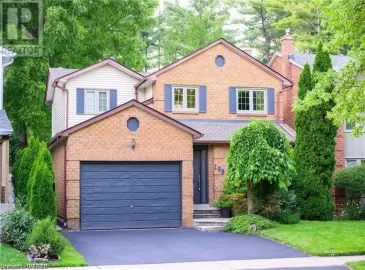 188 CHALMERS Street, Oakville, ON L6L5R9, 3 Bedrooms Bedrooms, ,3 BathroomsBathrooms,Single Family,For Sale,CHALMERS,40498475