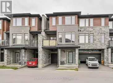 30 Times Square Boulevard, Hamilton, Ontario L8J0L8, 3 Bedrooms Bedrooms, ,3 BathroomsBathrooms,Single Family,For Sale,Times Square,X7289196 30 Times Square Boulevard, Hamilton, Ontario L8J0L8, 3 Bedrooms Bedrooms, ,3 BathroomsBathrooms,Single Family,For Sale,Times Square,X7289196