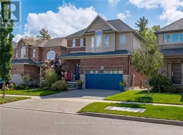 700 Robert Ferrie Drive, Kitchener, ON N2R0B2, 4 Bedrooms Bedrooms, ,4 BathroomsBathrooms,Single Family,For Sale,Robert Ferrie,X7292726 700 Robert Ferrie Drive, Kitchener, ON N2R0B2, 4 Bedrooms Bedrooms, ,4 BathroomsBathrooms,Single Family,For Sale,Robert Ferrie,X7292726