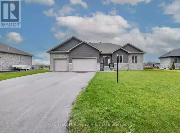 320 Autumn Meadow Way, Ottawa, ON K0A2T0, 3 Bedrooms Bedrooms, ,3 BathroomsBathrooms,Single Family,For Sale,Autumn Meadow,X7293798