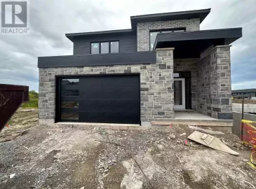 29 Alicia Crescent, Thorold, ON L2V0M1, 6 Bedrooms Bedrooms, ,5 BathroomsBathrooms,Single Family,For Lease,Alicia,X7294612