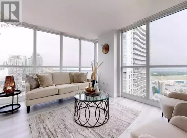 85 Queens Wharf Road, Toronto, Ontario M5V0J9, 3 Bedrooms Bedrooms, ,2 BathroomsBathrooms,Single Family,For Sale,Queens Wharf,C7294704