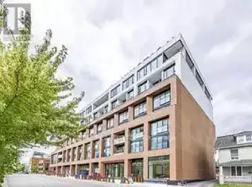 2720 Dundas Street, Toronto, Ontario M6P1Y2, 1 Bedroom Bedrooms, ,1 BathroomBathrooms,Single Family,For Lease,Dundas,W7295520