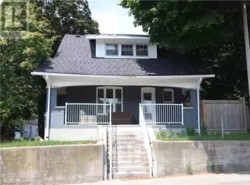 378 NORFOLK Street, Simcoe, Ontario N3Y3P5, 3 Bedrooms Bedrooms, ,3 BathroomsBathrooms,Single Family,For Sale,NORFOLK,40512708