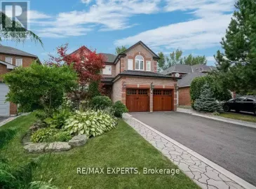 122 Hammerstone Crescent, Vaughan, Ontario L4J8B2, 5 Bedrooms Bedrooms, ,4 BathroomsBathrooms,Single Family,For Sale,Hammerstone,N7297018