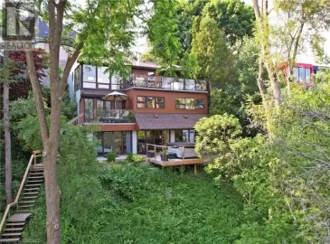 868 DANFORTH Place, Burlington, ON L7T1S2, 5 Bedrooms Bedrooms, ,4 BathroomsBathrooms,Single Family,For Sale,DANFORTH,40513109