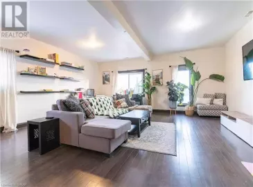55 SNYDER'S Road, Baden, ON N3A2M2, 5 Bedrooms Bedrooms, ,6 BathroomsBathrooms,Multi-family,For Sale,SNYDER'S,40471804