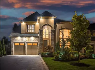 Hamilton, Ontario L9G0G2, 4 Bedrooms Bedrooms, ,4 BathroomsBathrooms,Single Family,For Sale,H4172293