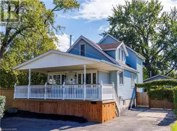 225 THOROLD Road, Welland, Ontario L3C3W1, 3 Bedrooms Bedrooms, ,3 BathroomsBathrooms,Single Family,For Sale,THOROLD,40474304