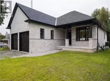 172 MECHANIC Street, Waterford, Ontario N0E1Y0, 3 Bedrooms Bedrooms, ,3 BathroomsBathrooms,Single Family,For Sale,MECHANIC,40477314
