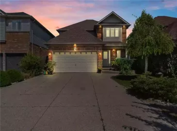 Binbrook, Ontario L0R1C0, 3 Bedrooms Bedrooms, ,4 BathroomsBathrooms,Single Family,For Sale,H4173833