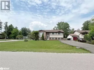25 PRIDHAM Crescent, Angus, Ontario L0M1B2, 4 Bedrooms Bedrooms, ,2 BathroomsBathrooms,Single Family,For Sale,PRIDHAM,40481803