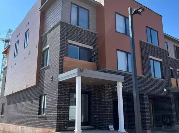 Hamilton, ON L8H0B6, 3 Bedrooms Bedrooms, ,2 BathroomsBathrooms,Single Family,For Lease,H4174801