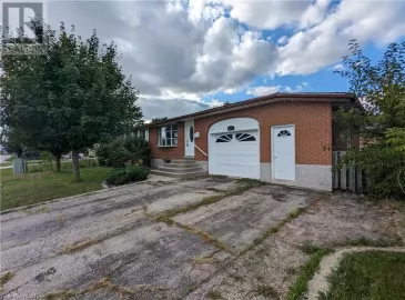 208 ELLIOTT Street, Cambridge, Ontario N1R2K7, 3 Bedrooms Bedrooms, ,2 BathroomsBathrooms,Single Family,For Sale,ELLIOTT,40486409