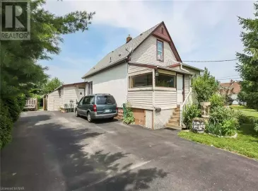 5641 DESSON Avenue, Niagara Falls, Ontario L2G3T3, 4 Bedrooms Bedrooms, ,2 BathroomsBathrooms,Single Family,For Sale,DESSON,40487394