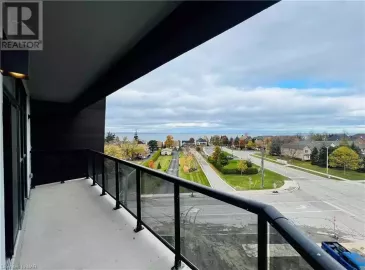 600 NORTH SERVICE Road, Stoney Creek, Ontario L8E5A7, 2 Bedrooms Bedrooms, ,2 BathroomsBathrooms,Single Family,For Sale,NORTH SERVICE,40485814