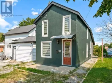 4600 SAINT CLAIR Avenue, Niagara Falls, Ontario L2E3S6, 2 Bedrooms Bedrooms, ,1 BathroomBathrooms,Single Family,For Sale,SAINT CLAIR,40484631