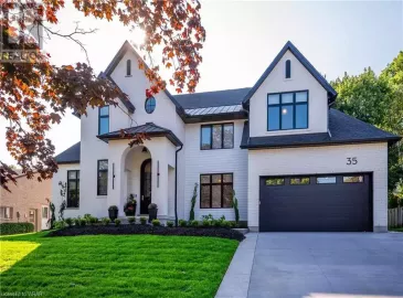 35 HUNTLEY Crescent, Kitchener, ON N2M2R4, 4 Bedrooms Bedrooms, ,5 BathroomsBathrooms,Single Family,For Sale,HUNTLEY,40470809