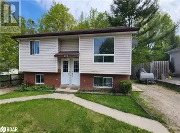 679 VICTORIA Street, Midland, ON L4R1A9, 4 Bedrooms Bedrooms, ,2 BathroomsBathrooms,Multi-family,For Sale,VICTORIA,40489503