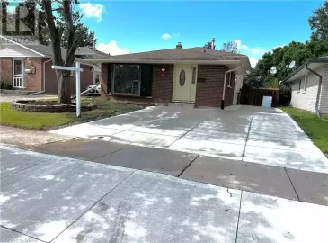 34 APPALACHIAN Crescent, Kitchener, ON N2E1A4, 4 Bedrooms Bedrooms, ,2 BathroomsBathrooms,Single Family,For Sale,APPALACHIAN,40489419