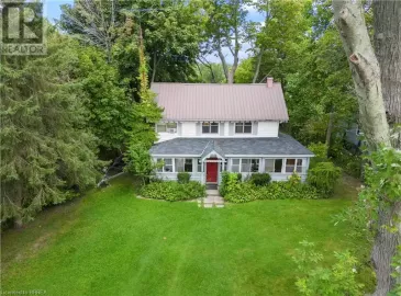 10 BRANT Avenue, Port Dover, Ontario N0A1N7, 4 Bedrooms Bedrooms, ,2 BathroomsBathrooms,Single Family,For Sale,BRANT,40489140