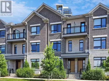 92 South Park Road, Markham, ON L3T0G6, 4 Bedrooms Bedrooms, ,4 BathroomsBathrooms,Single Family,For Sale,South Park,N7028678