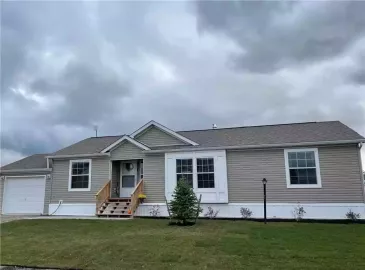 Nanticoke, ON N0A1L0, 3 Bedrooms Bedrooms, ,2 BathroomsBathrooms,Single Family,For Sale,H4175245