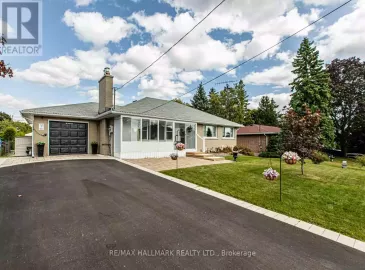 51 Elizabeth Crescent, Whitby, ON L1N3R8, 5 Bedrooms Bedrooms, ,3 BathroomsBathrooms,Single Family,For Sale,Elizabeth,E7031382