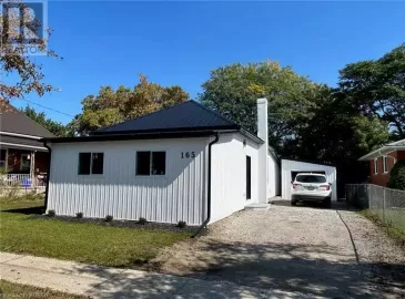 165 COLBORNE Street, Simcoe, ON N3Y3V4, 2 Bedrooms Bedrooms, ,2 BathroomsBathrooms,Single Family,For Sale,COLBORNE,40492652