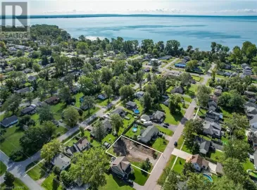 452 FERNDALE LOT 1 Avenue, Fort Erie, Ontario L2A5E3, ,Vacant Land,For Sale,FERNDALE LOT 1,40496455