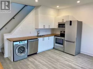 154 Mulock, Toronto, Ontario M6N3C6, 3 Bedrooms Bedrooms, ,1 BathroomBathrooms,Single Family,For Lease,Mulock,W7203428 154 Mulock, Toronto, Ontario M6N3C6, 3 Bedrooms Bedrooms, ,1 BathroomBathrooms,Single Family,For Lease,Mulock,W7203428