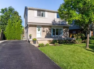 Hamilton, Ontario L9C4E1, 5 Bedrooms Bedrooms, ,2 BathroomsBathrooms,Single Family,For Sale,H4176800