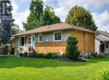 44 ALEXANDER Avenue, Cambridge, Ontario N1R5K7, 5 Bedrooms Bedrooms, ,3 BathroomsBathrooms,Single Family,For Sale,ALEXANDER,40497947