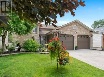 349 SCOTT Street, Fort Erie, ON L2A5E5, 3 Bedrooms Bedrooms, ,3 BathroomsBathrooms,Single Family,For Sale,SCOTT,40498771