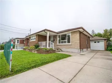 St. Catharines, Ontario L2M5P3, 3 Bedrooms Bedrooms, ,2 BathroomsBathrooms,Single Family,For Sale,H4176996
