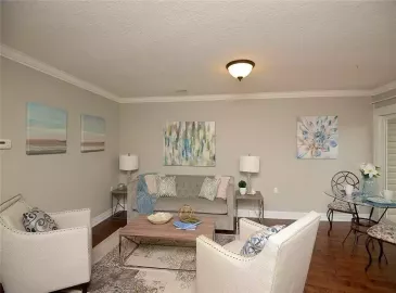Hamilton, Ontario L9B2M1, 1 Bedroom Bedrooms, ,2 BathroomsBathrooms,Single Family,For Sale,H4177000