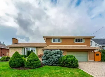 Hamilton, Ontario L8G2H3, 3 Bedrooms Bedrooms, ,4 BathroomsBathrooms,Single Family,For Sale,H4178022