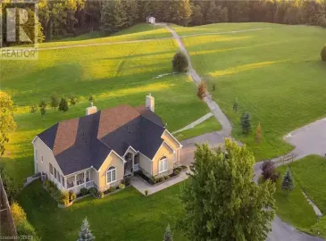 49 RIVER Road, Brantford, Ontario N3R0C1, 5 Bedrooms Bedrooms, ,4 BathroomsBathrooms,Single Family,For Sale,RIVER,40505790