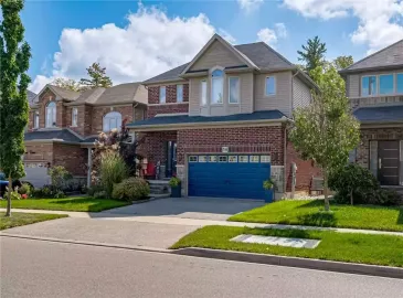 Kitchener, Ontario N2R0B2, 5 Bedrooms Bedrooms, ,4 BathroomsBathrooms,Single Family,For Sale,H4179832