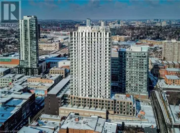 55 YOUNG Street, Kitchener, Ontario N2H4Z1, 2 Bedrooms Bedrooms, ,2 BathroomsBathrooms,Single Family,For Lease,YOUNG,40480123