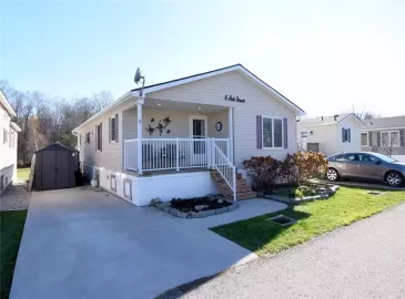 Burlington, ON L7P0C5, 2 Bedrooms Bedrooms, ,1 BathroomBathrooms,Single Family,For Sale,H4179863