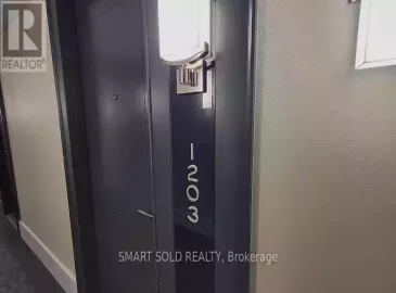 955 Bay Street, Toronto, ON M5S2A2, 2 Bedrooms Bedrooms, ,1 BathroomBathrooms,Single Family,For Sale,Bay,C7296252