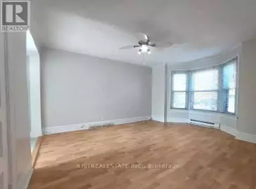 2143 Gerrard Street, Toronto, ON M4E2C1, 3 Bedrooms Bedrooms, ,1 BathroomBathrooms,Single Family,For Lease,Gerrard,E7296260
