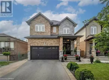 31 WARWICK Road, Hamilton, ON L8E1Y5, 4 Bedrooms Bedrooms, ,3 BathroomsBathrooms,Single Family,For Sale,WARWICK,40512727
