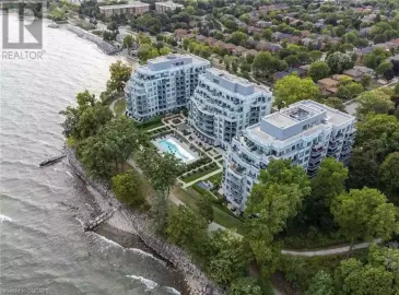 3500 LAKESHORE Road, Oakville, ON L6L0B4, 2 Bedrooms Bedrooms, ,3 BathroomsBathrooms,Single Family,For Sale,LAKESHORE,40512753